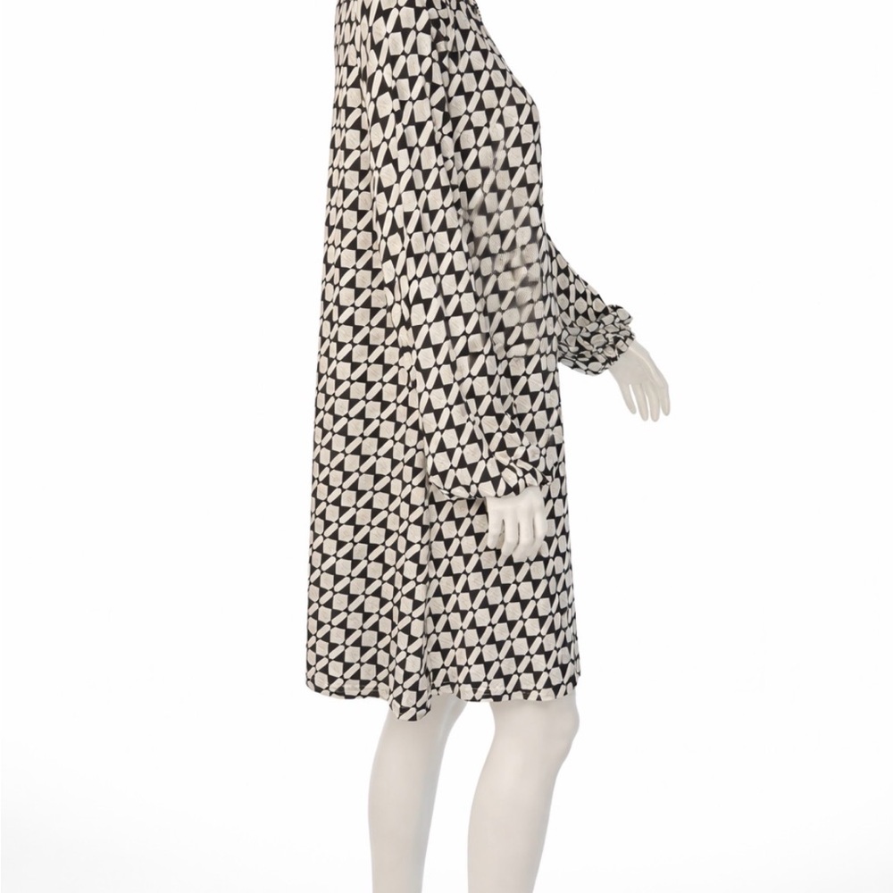 Geometric Dress - Picture 2 of 4